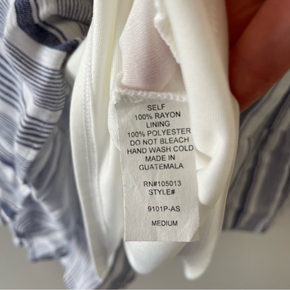 alter'd state Medium blue white stripes button front vneck butterfly sleeves - Picture 4 of 4